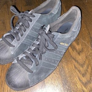 Black Velvet Adidas